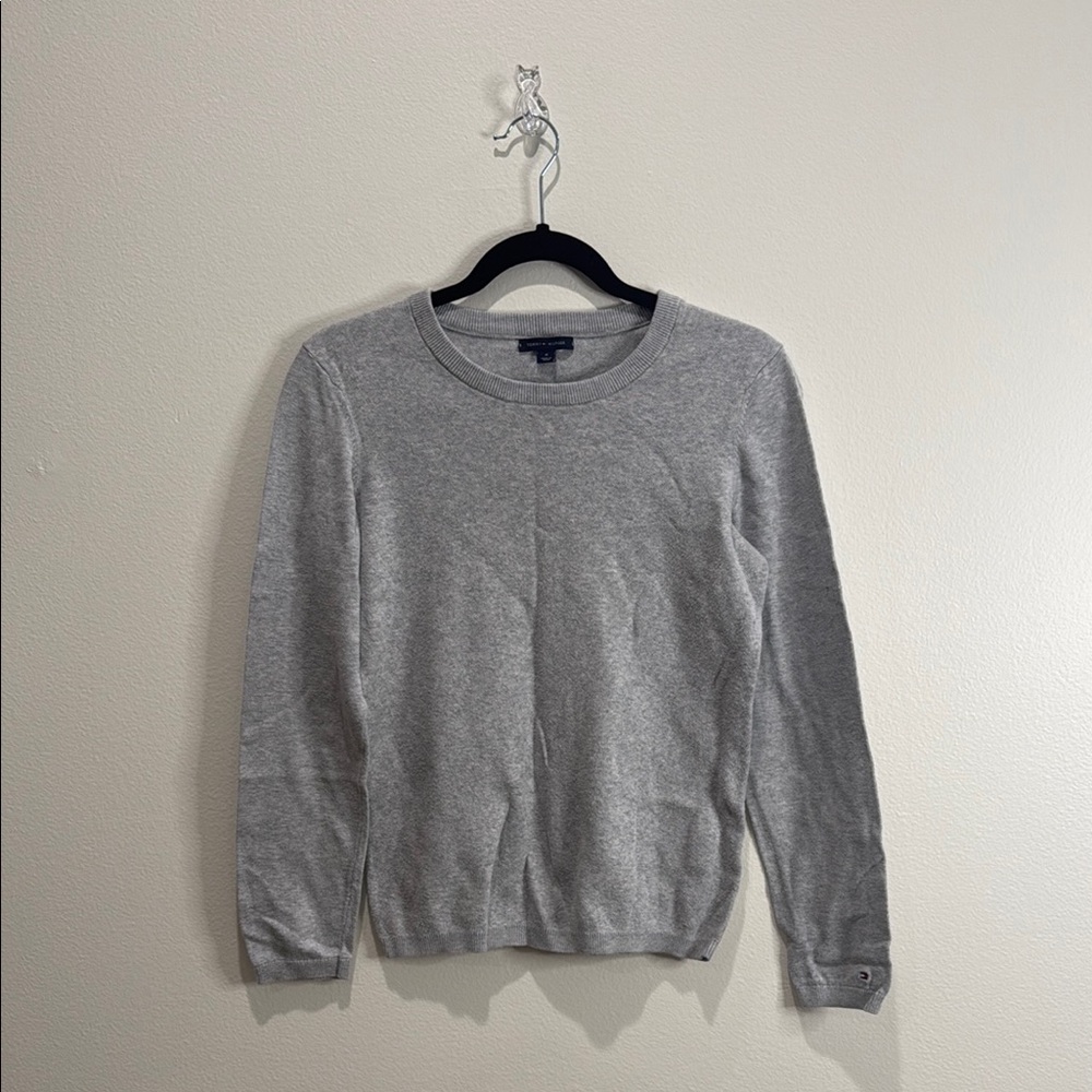 Tommy Hilfiger Gray Crewneck Sweater Classic Knit Design